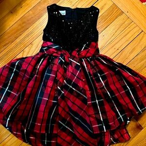 Pippa and Julie 3t dress with sequins.